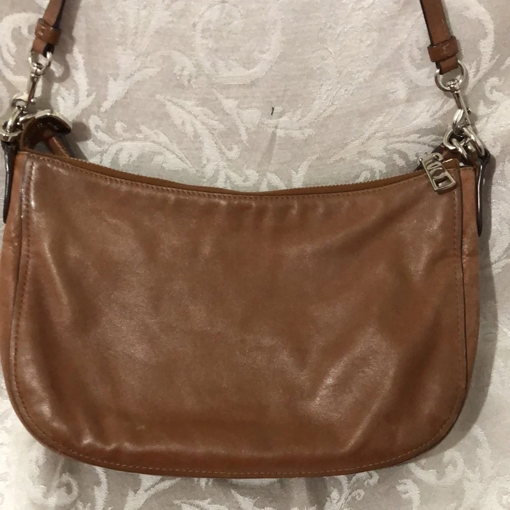 Coach Chelsea Leather Chestnut Shoulder Crossbody Bag.  Great Used Condition. - Picture 3 of 16